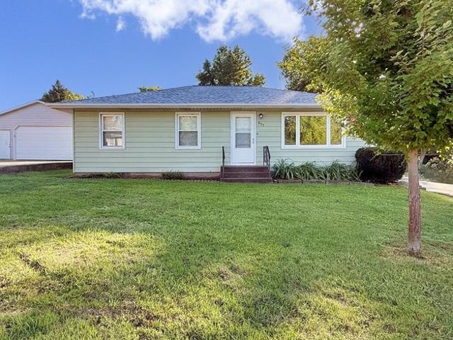 House for sale in Silvis, Rock Island County