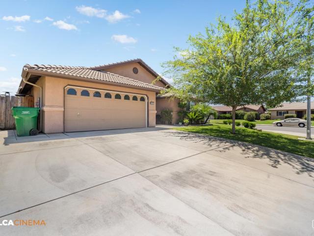 House for sale in Shafter, California