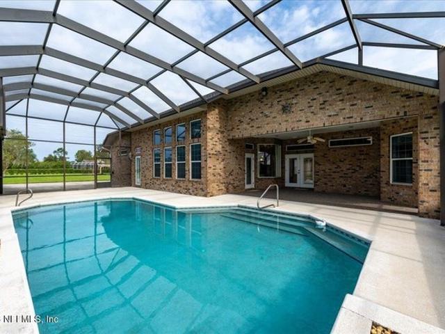 House for sale in Palatka, Florida
