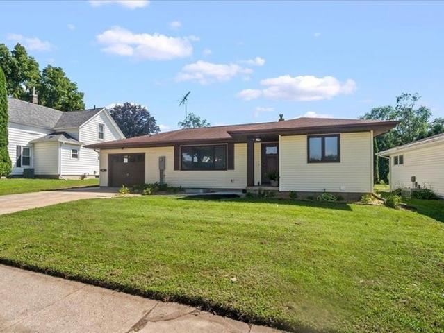 House for sale in Denver, Iowa