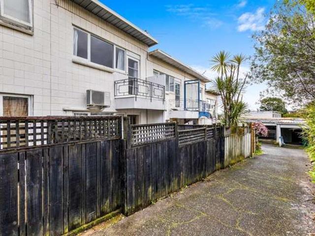 Apartment for rent in Balmoral, Oroua County