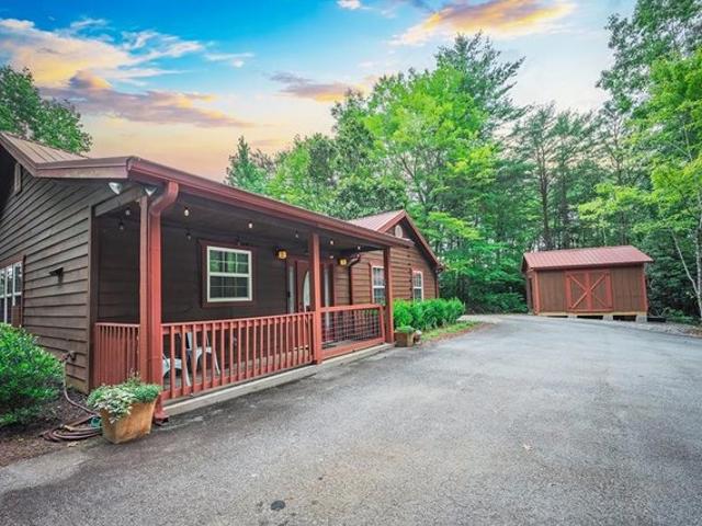 House for sale in Sautee Nacoochee, Georgia