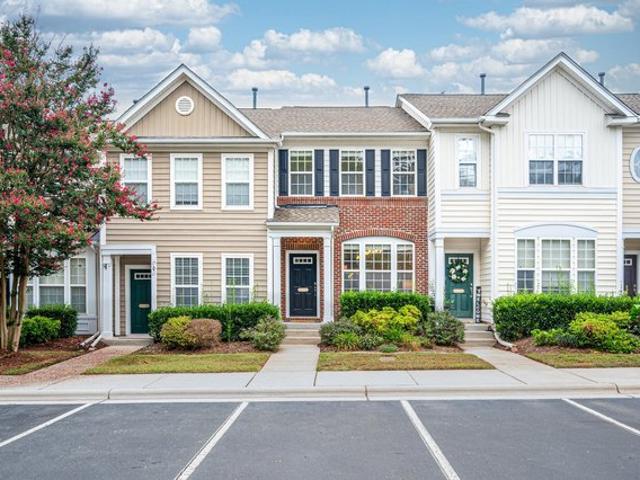 Townhouse for sale in Durham, North Carolina