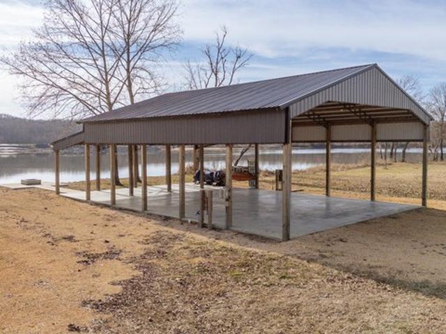 Land for sale in Clifton, Middle Tennessee
