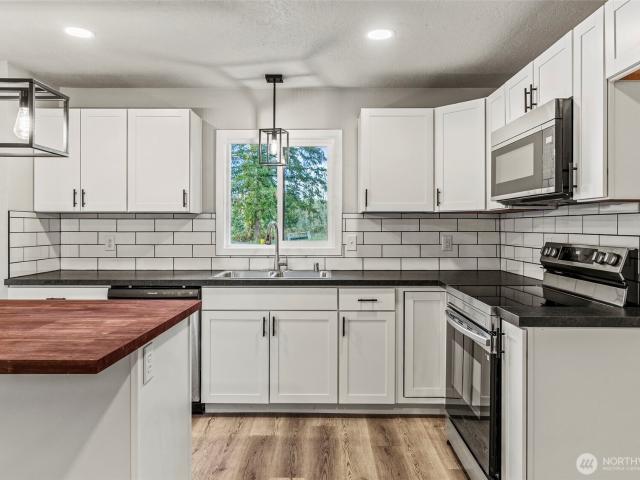 House for sale in Kelso, Washington
