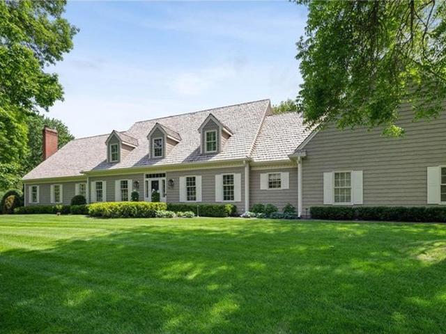 House for sale in Hennepin, Minnesota