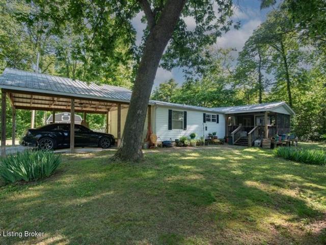 House for sale in Vine Grove, Kentucky