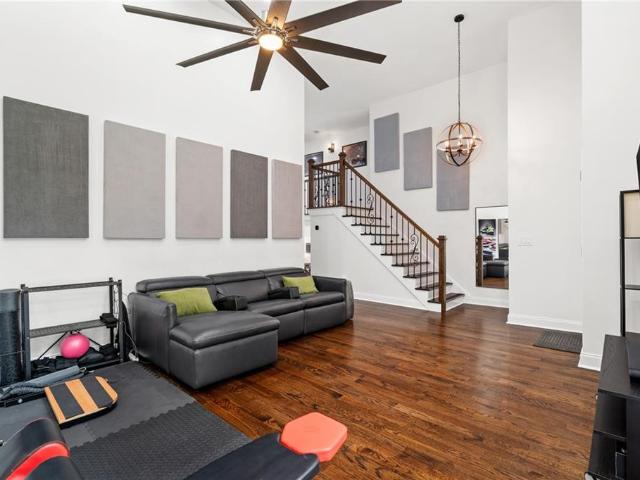 Townhouse for sale in Roswell, Georgia