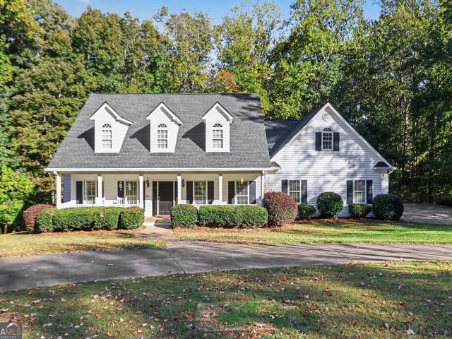 House for sale in Sharpsburg, Coweta County