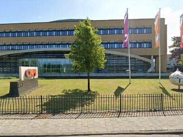 Bedrijfspand te huur in De Engel, Zuid Holland