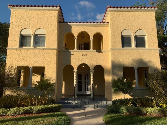 Apartment for rent in Coral Gables, Florida