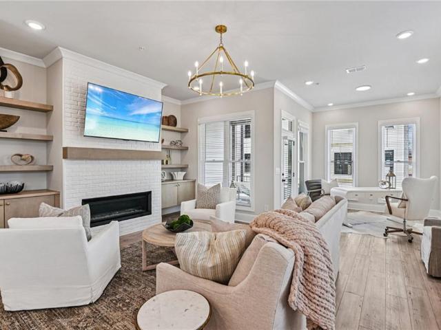 Townhouse for sale in Alpharetta, Georgia