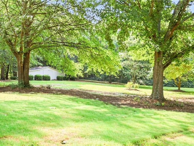 House for sale in Commerce, Georgia