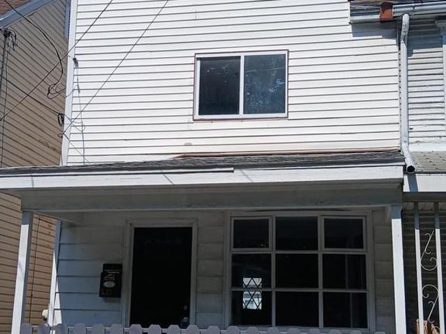 Townhouse for sale in North Street, Pennsylvania