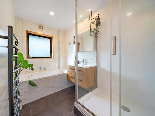 Townhouse for sale in Shirley, Canterbury