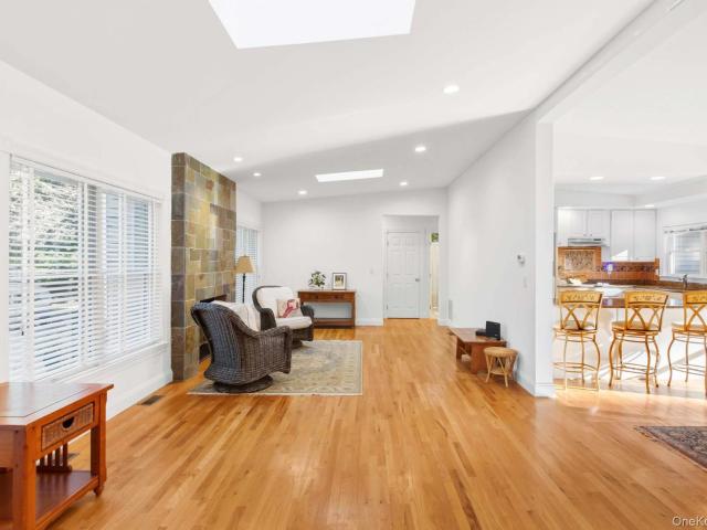 House for sale in Springs, Town of East Hampton