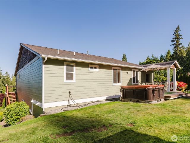 House for sale in Tracyton, Washington