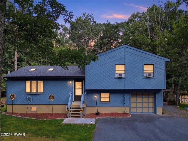 House for sale in Hawley, Pennsylvania