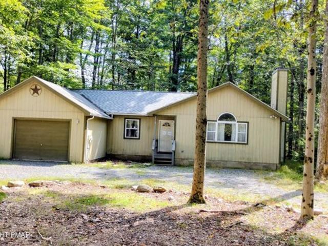 House for sale in Blakeslee, Pennsylvania