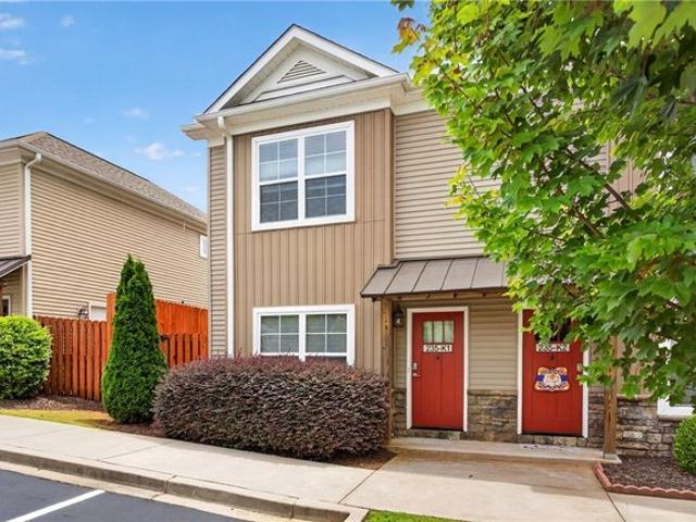 Townhouse for sale in Clemson, South Carolina