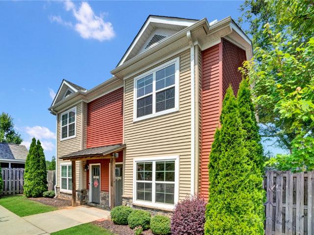 Townhouse for sale in Clemson, South Carolina