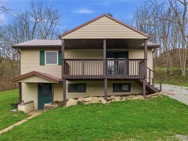 House for sale in Claysville, Pennsylvania