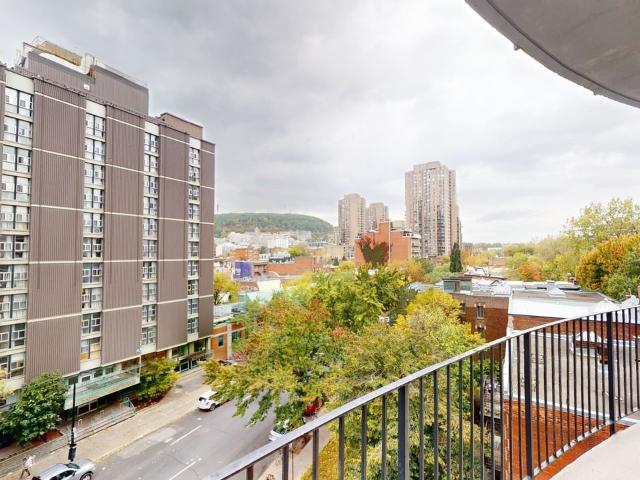 Apartment for rent in St. Leonard's, Quebec