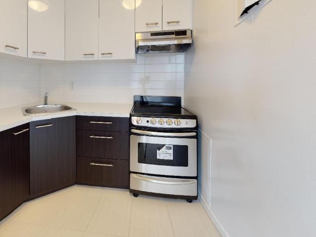 Apartment for rent in St. Leonard's, Quebec