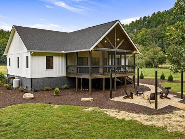 House for sale in Gilmer, Georgia