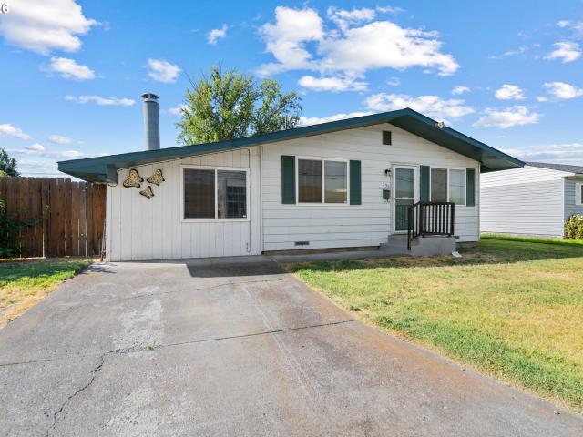 House for sale in Oregonia