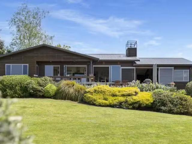 House for sale in Whakamarama, Bay Of Plenty