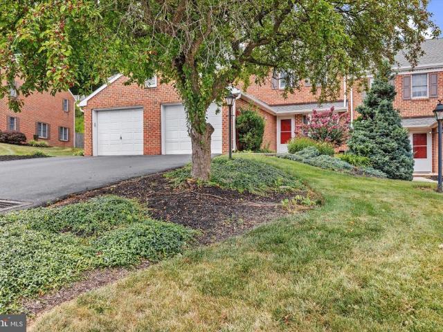 Townhouse for sale in York