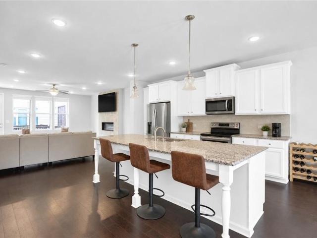 Townhouse for sale in Snellville, Georgia