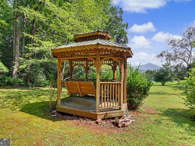 House for sale in Hiawassee, Georgia