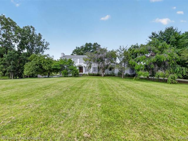 House for sale in Marion Township, Howell