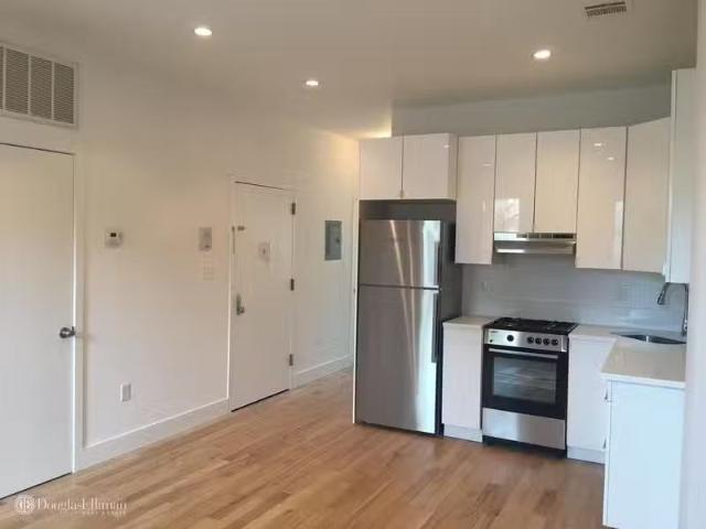 Condo for rent in Ridgewood