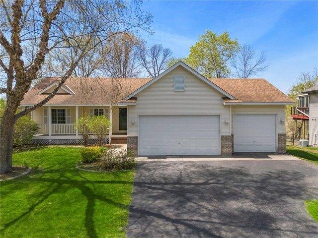 House for sale in Saint Francis, Minnesota