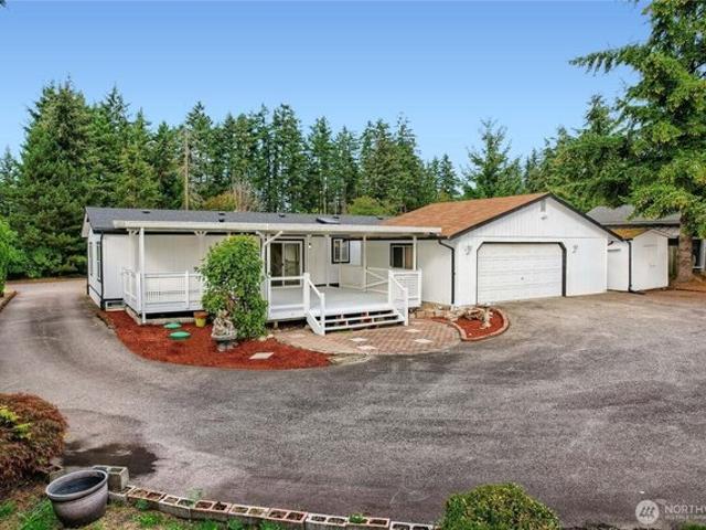 House for sale in Maple Valley, Washington