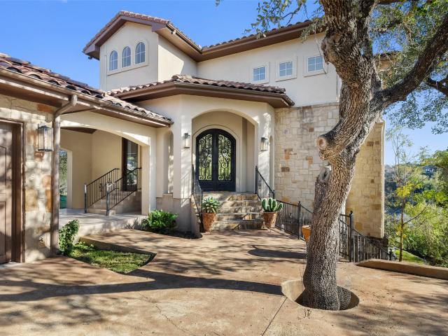 House for sale in Spicewood, Texas
