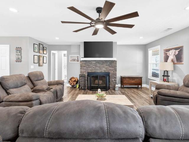 House for sale in Mansfield, Georgia