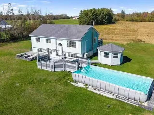House for sale in North Wallace, Cumberland County