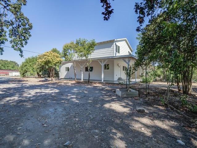 House for sale in Gerber, California