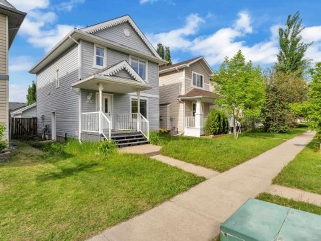 House for sale in Wedgewood, Alberta