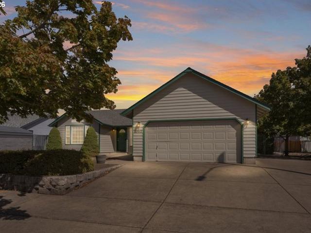 House for sale in Oregonia