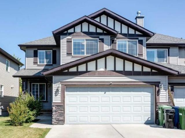 House for sale in Airdrie, Alberta