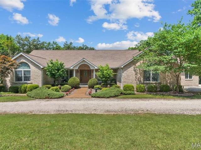 House for sale in Villa Ridge, Missouri