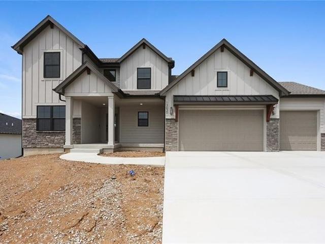 House for sale in Kearney, Missouri