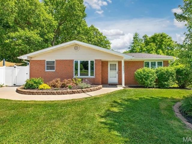House for sale in Brighton, Illinois
