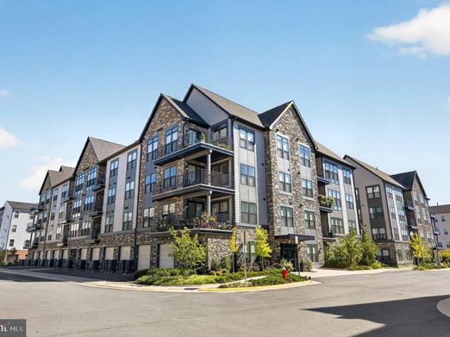 Condo for sale in Ashburn, Loudoun County
