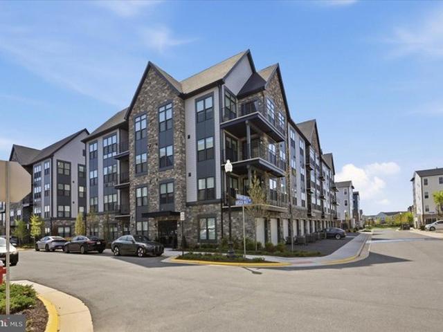 Condo for sale in Virginia